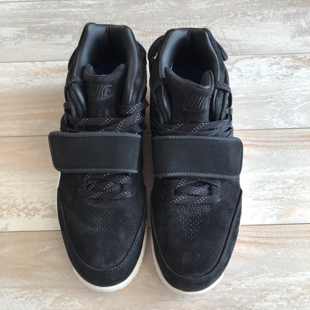 NWT Nike Trainer Victor Cruz - Picture 4 of 8